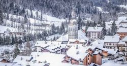 Le Grand Bornand, Auvergne-Rhone-Alpes: Chalets de L’Aiguille    1 to 3 Bed Apartments